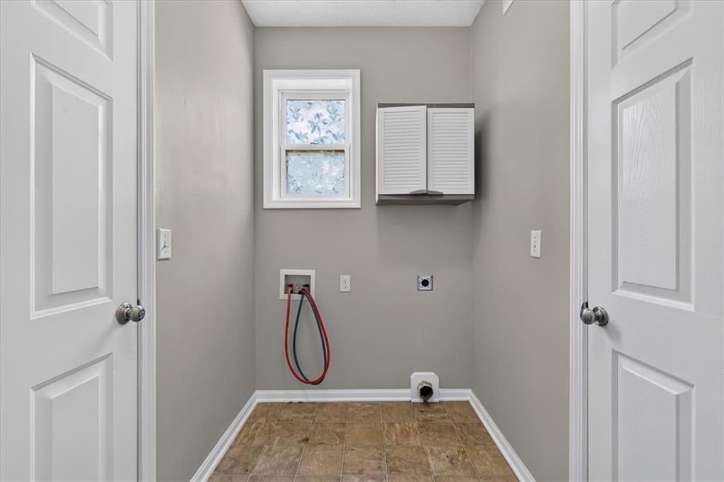 14412 W 139th Terrace — photo 37