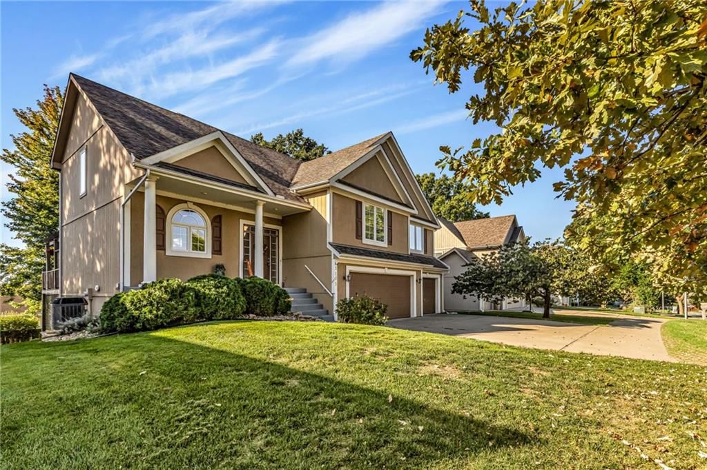 3105 NE 90th Terrace, Kansas City, MO: listing photo 2