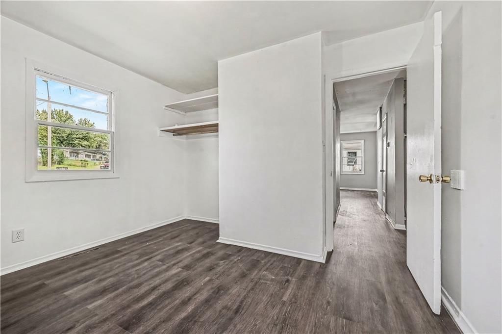 4024 Lawndale Avenue — photo 10