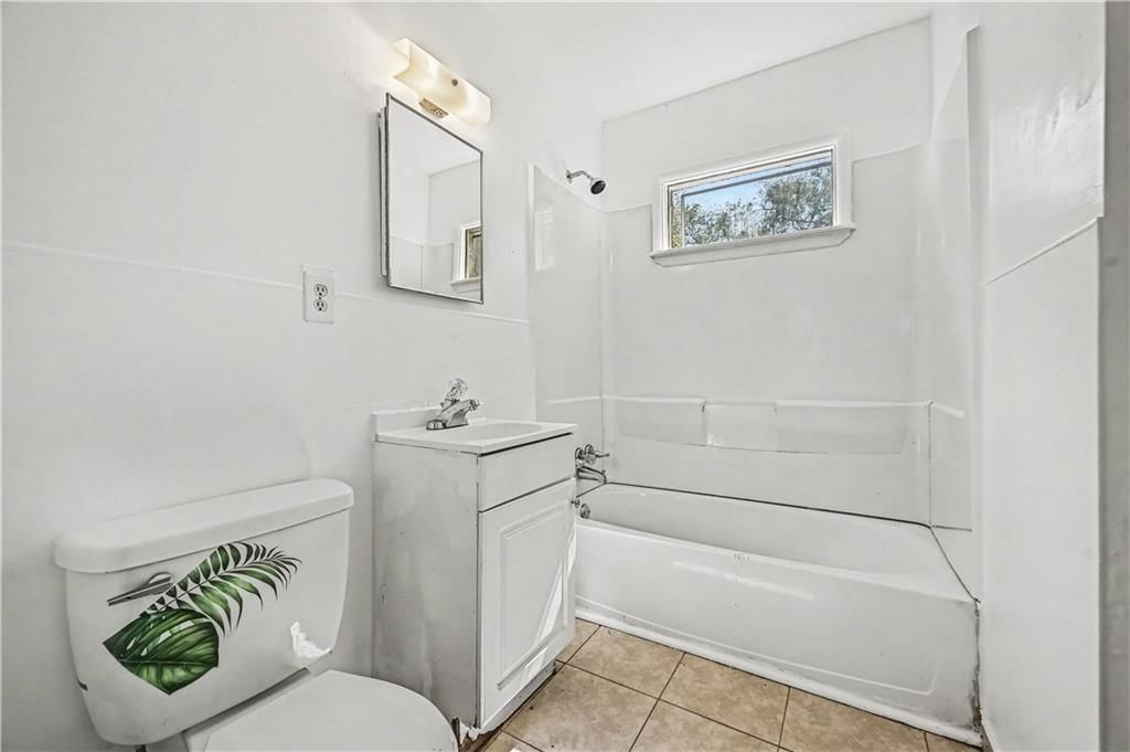 4024 Lawndale Avenue — photo 12