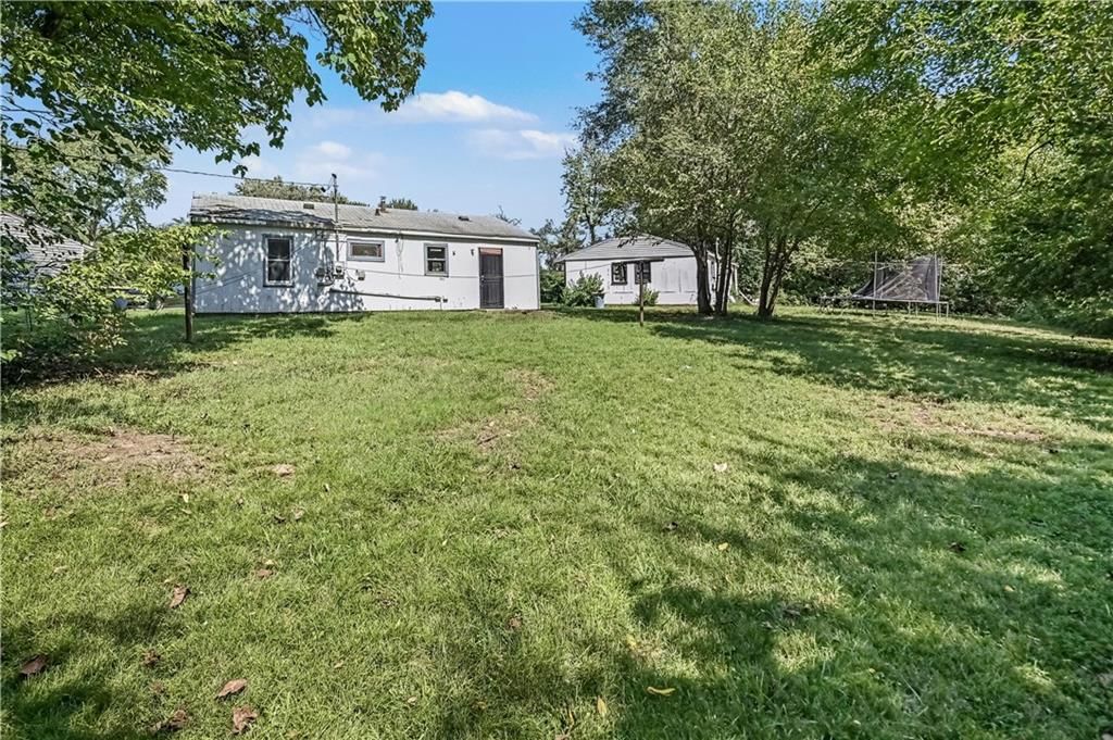 4024 Lawndale Avenue — photo 15