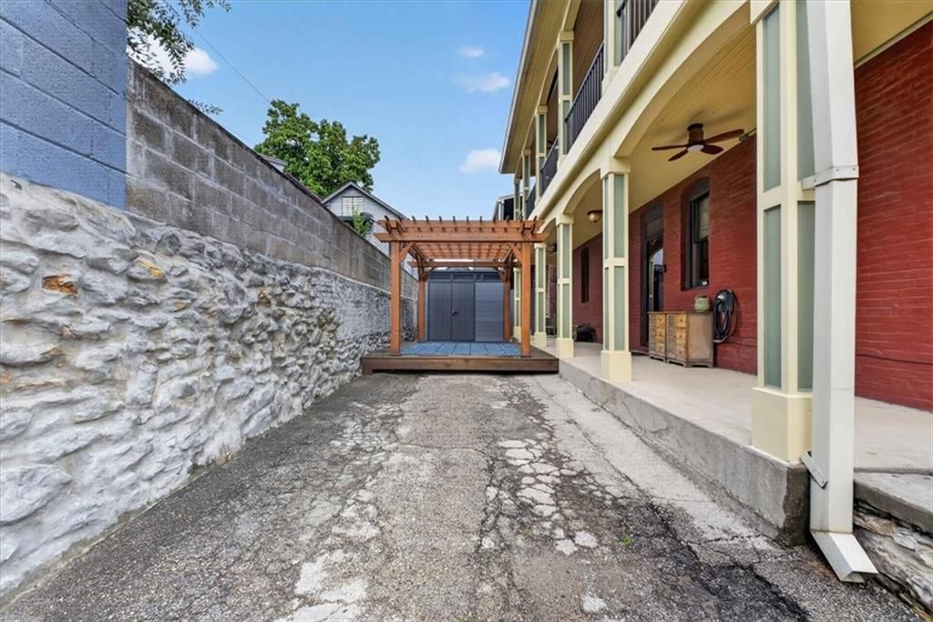 1111 Missouri Avenue — photo 33