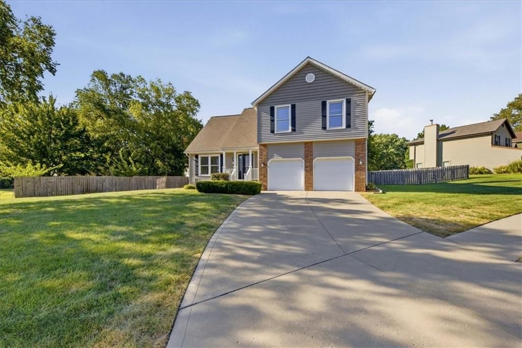 10232 Tracy Avenue — photo 3