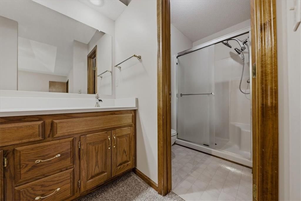 10232 Tracy Avenue — photo 22