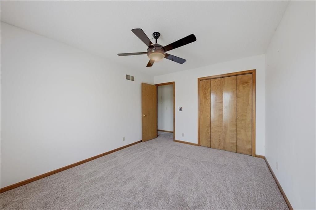 10232 Tracy Avenue — photo 27