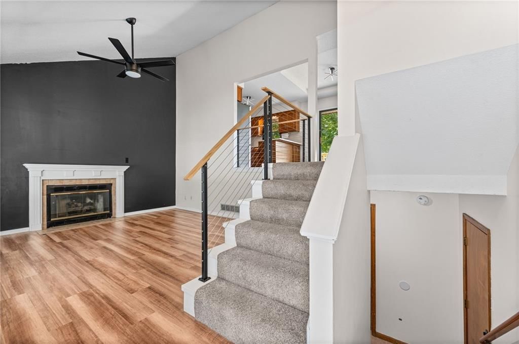 10902 N Harrison Street — photo 4