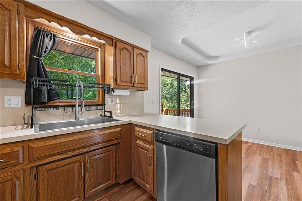 10902 N Harrison Street — photo 11
