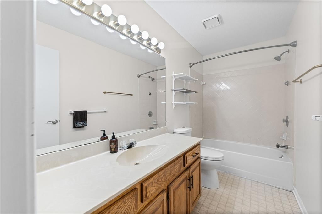 10902 N Harrison Street — photo 16