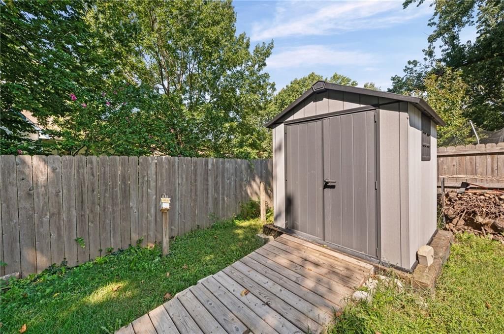 10902 N Harrison Street — photo 30