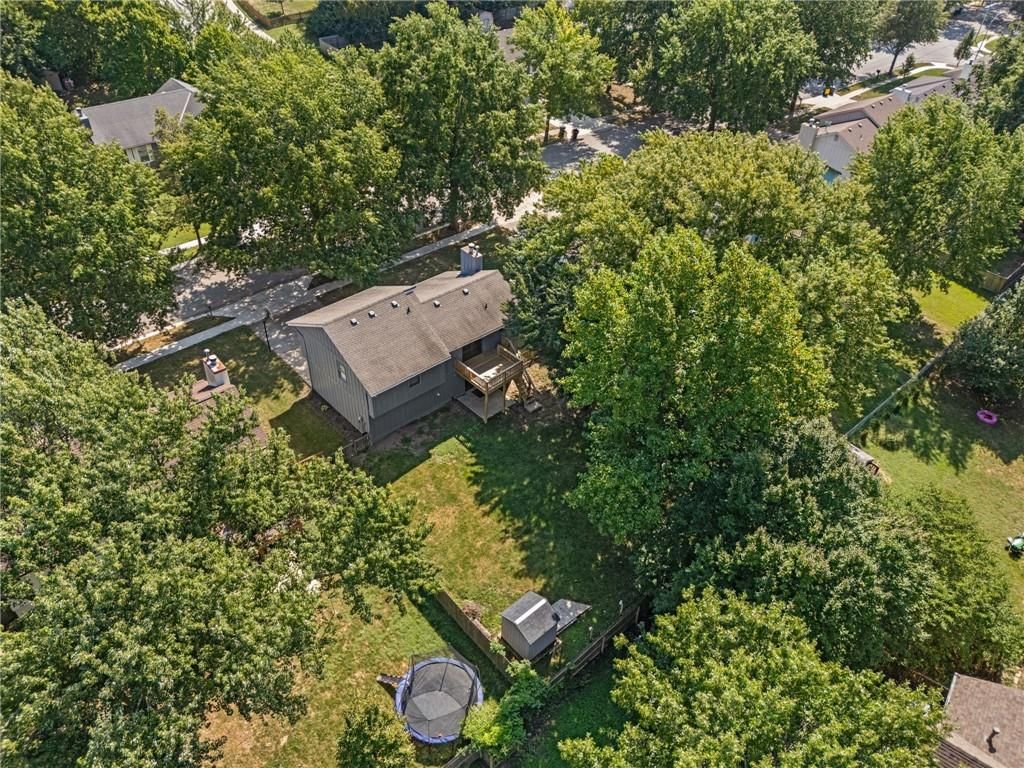 10902 N Harrison Street — photo 38