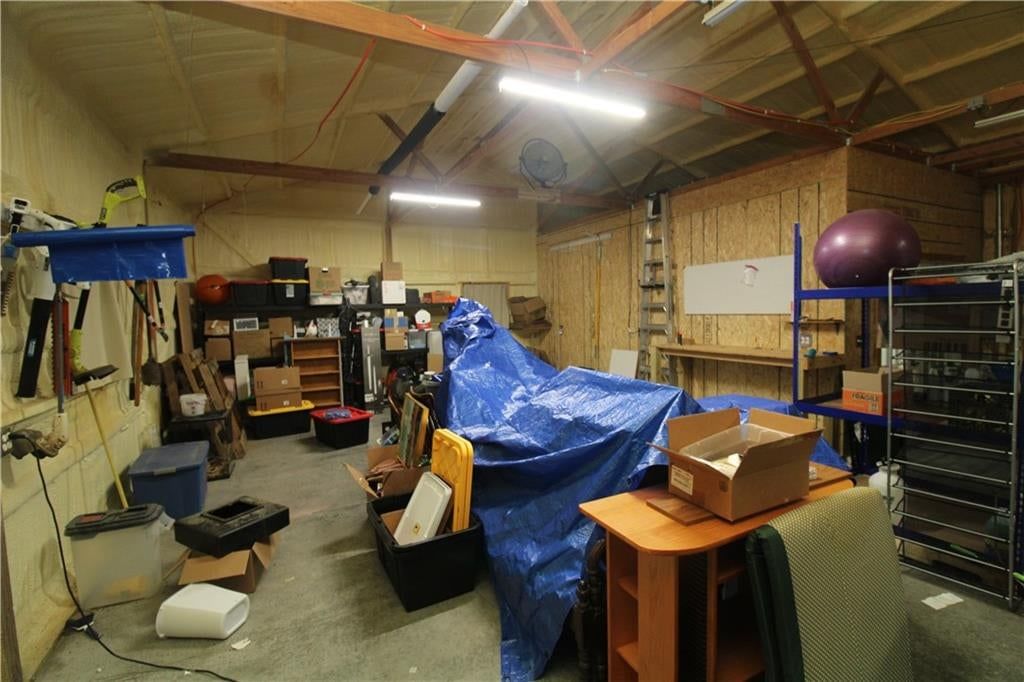 504 Goldengate Street — photo 43