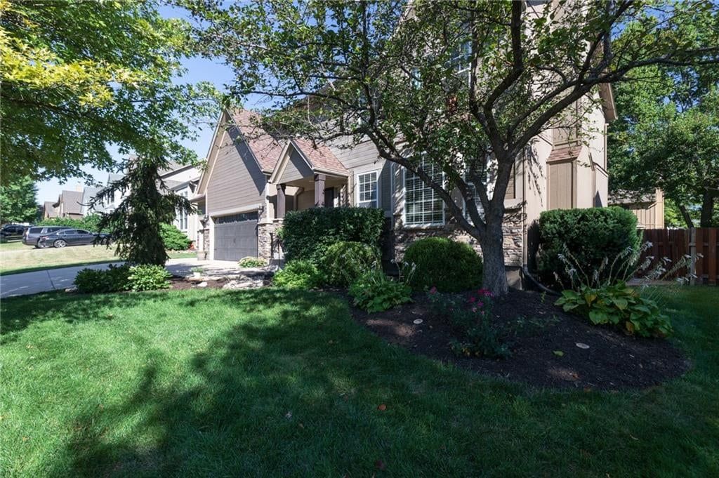 2636 W Whitney Street — photo 6