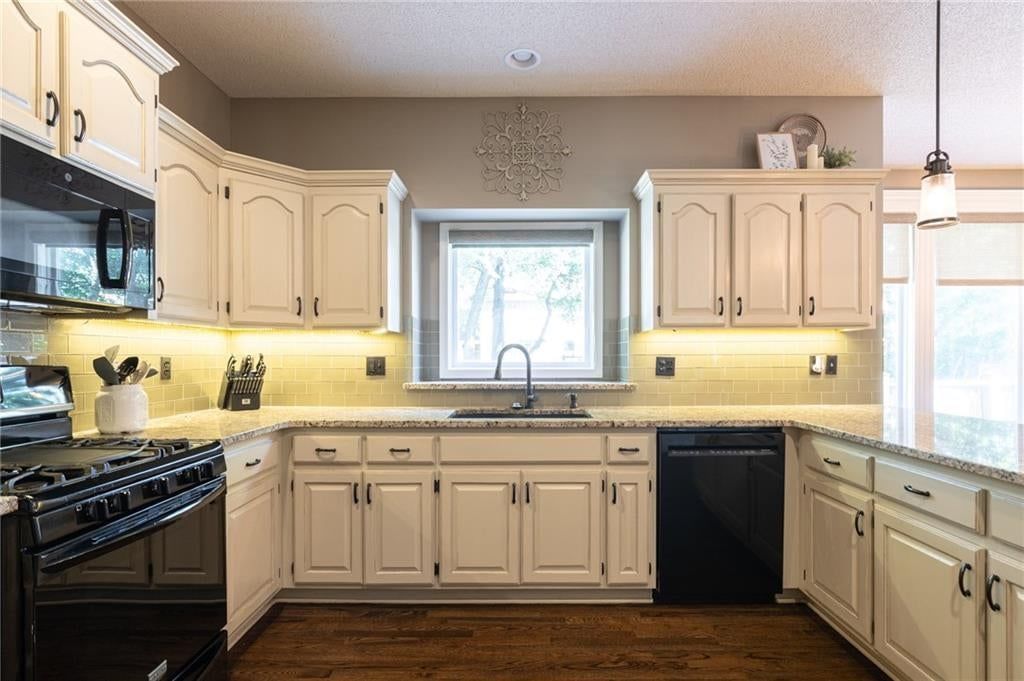 2636 W Whitney Street — photo 16