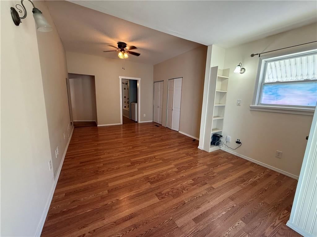 714 W 8th Street — photo 13