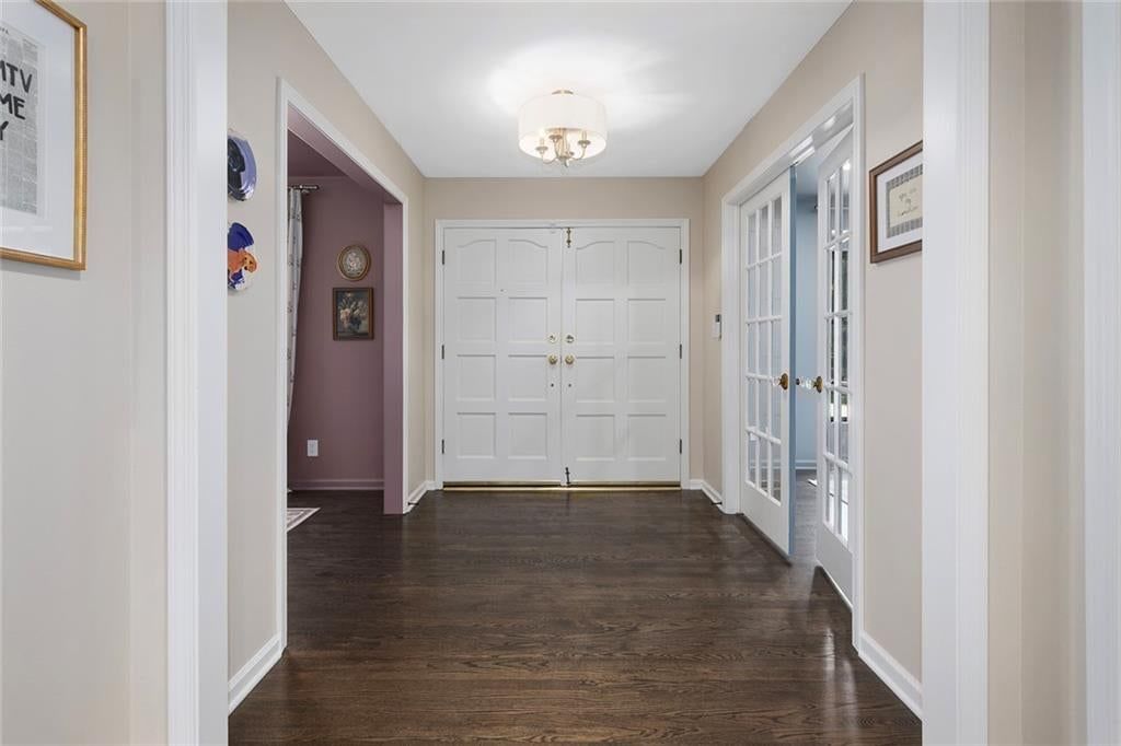 10500 Farley Street — photo 5