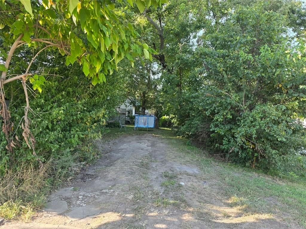 115 N Franklin Street — photo 9