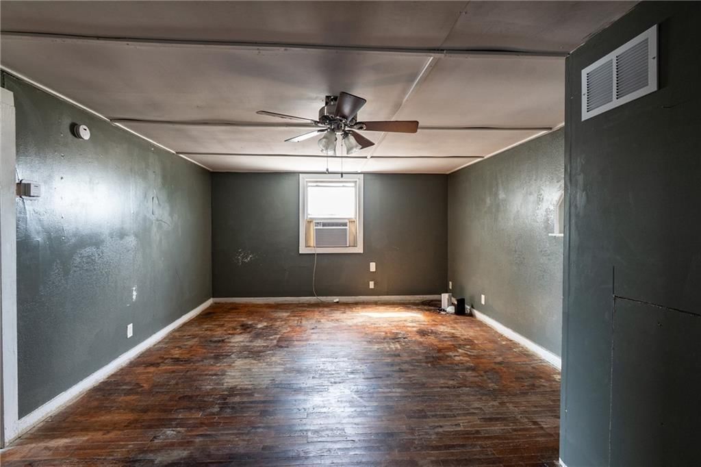 610-612 W Sycamore Street — photo 12