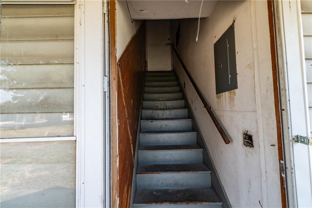 610-612 W Sycamore Street — photo 14