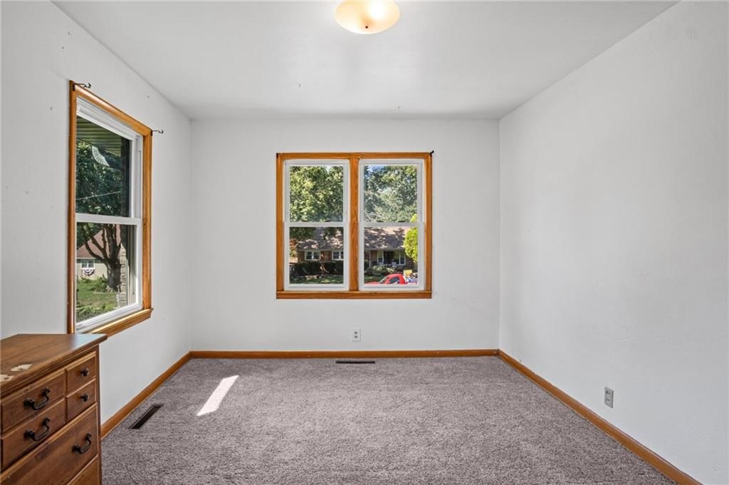 7139 Lafayette Avenue — photo 12