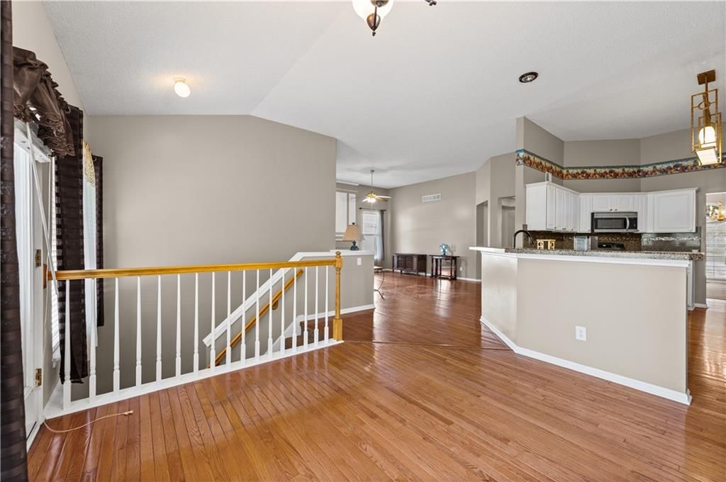 9202 N Charlotte Court — photo 13