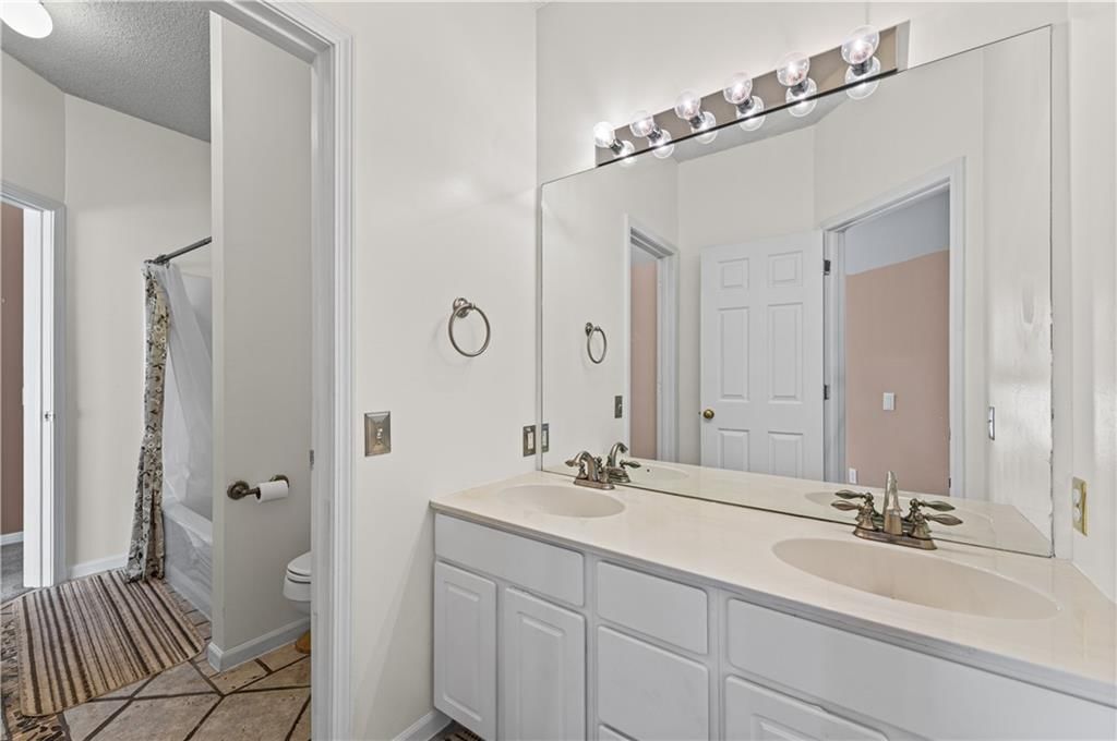 9202 N Charlotte Court — photo 22