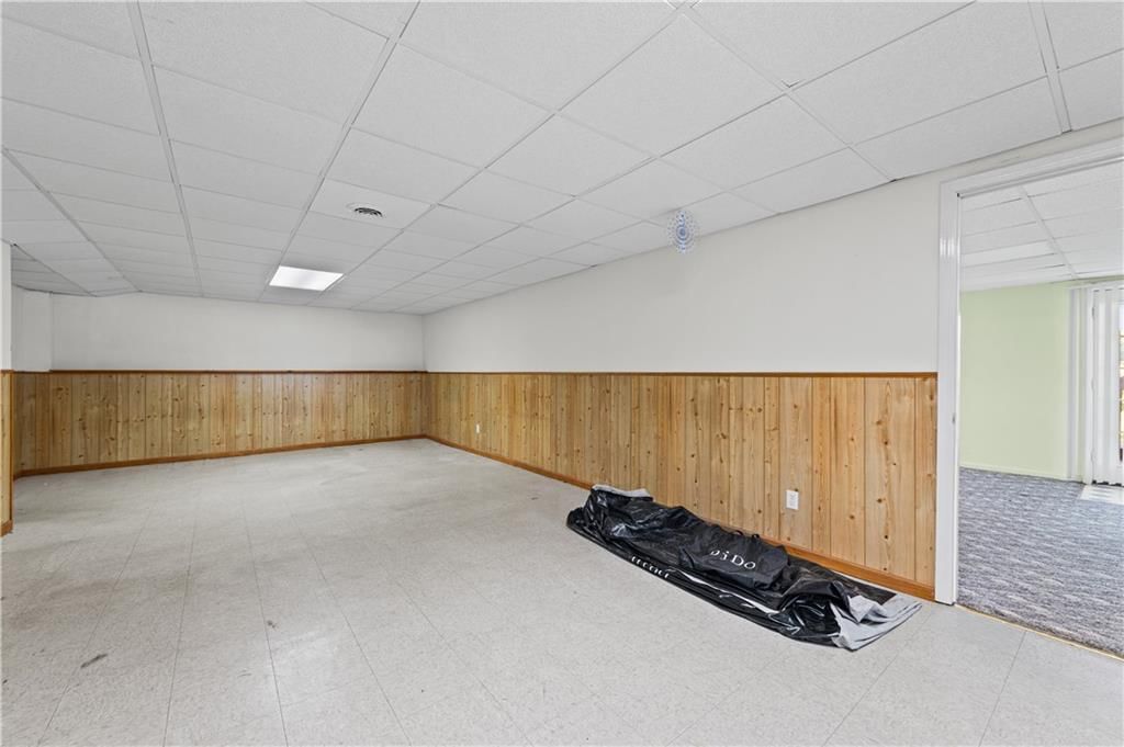 9202 N Charlotte Court — photo 36