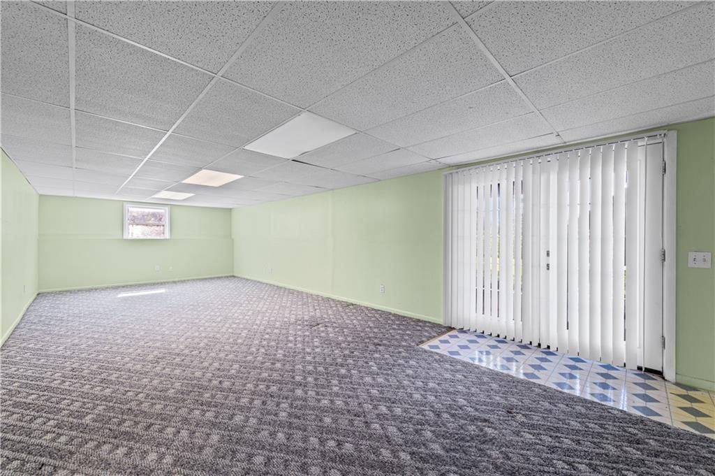 9202 N Charlotte Court — photo 38