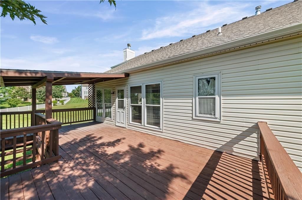 9202 N Charlotte Court — photo 41