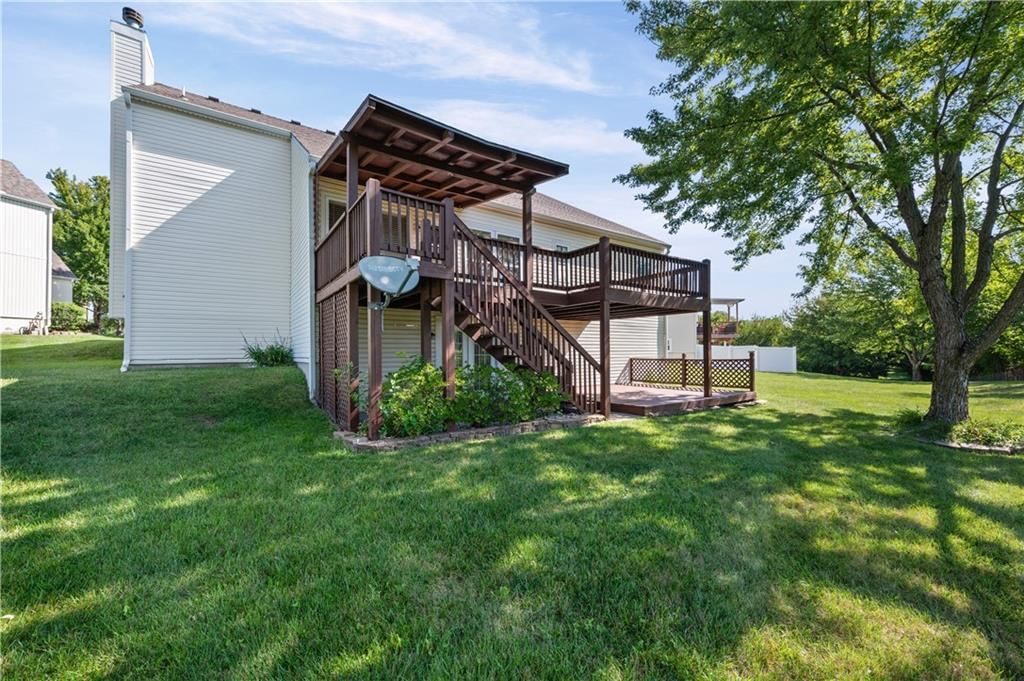 9202 N Charlotte Court — photo 46