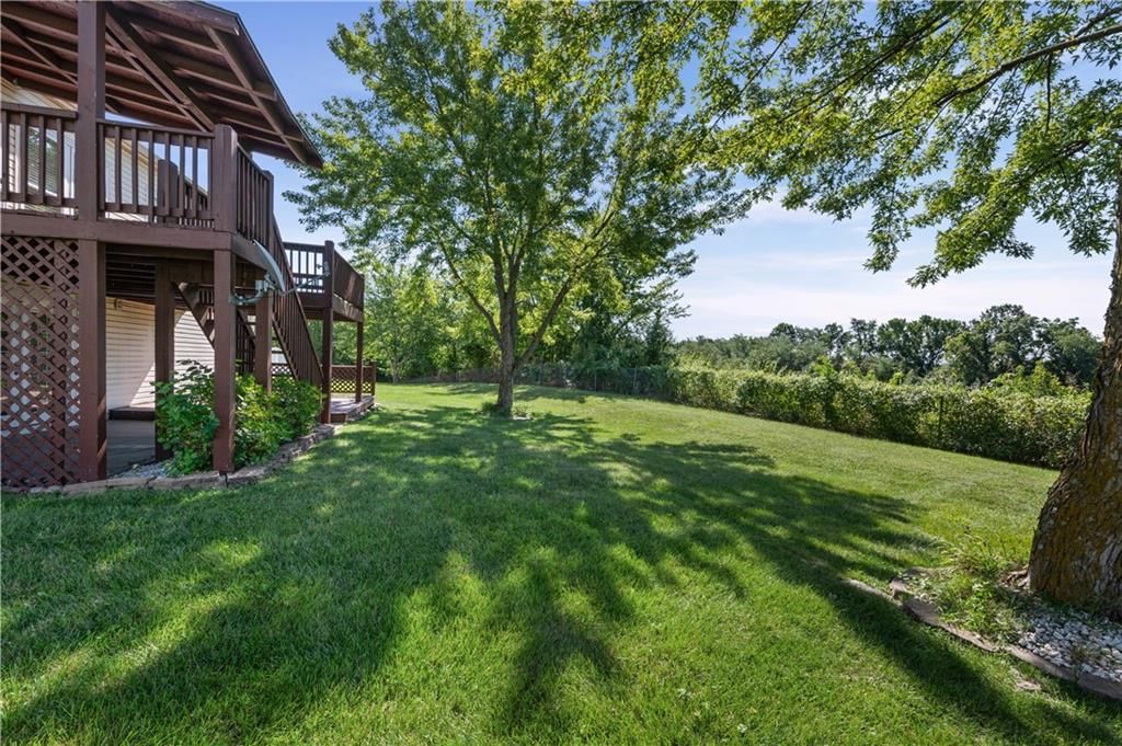 9202 N Charlotte Court — photo 47
