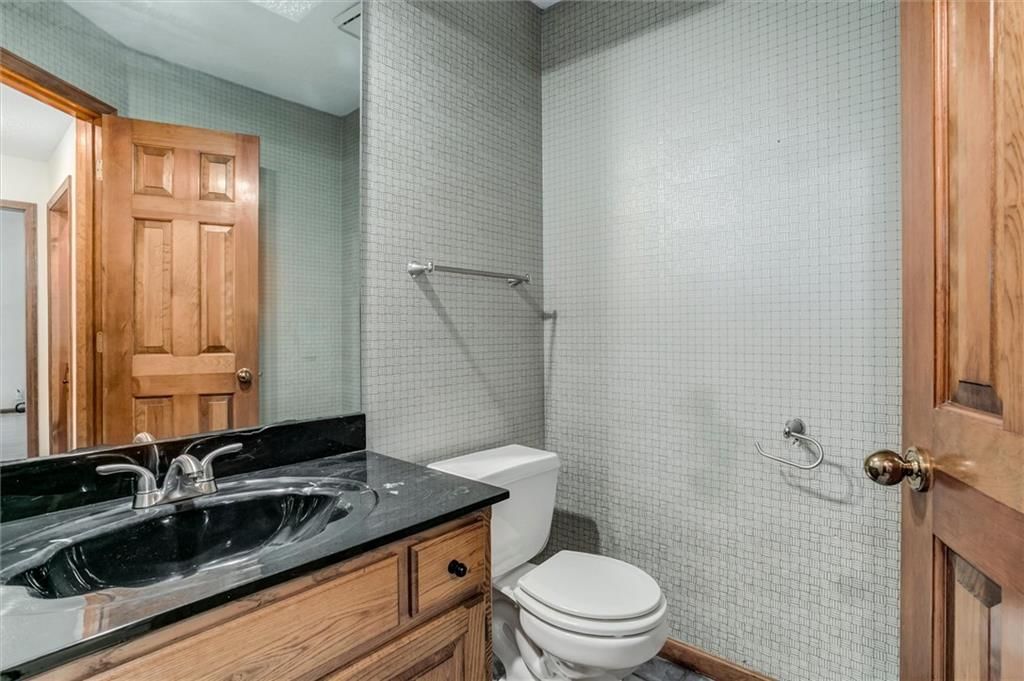 12014 Hemlock Street — photo 15