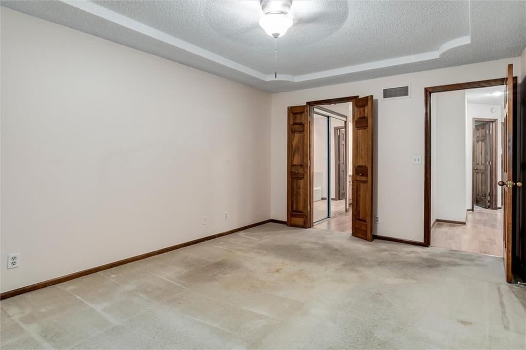 12014 Hemlock Street — photo 18