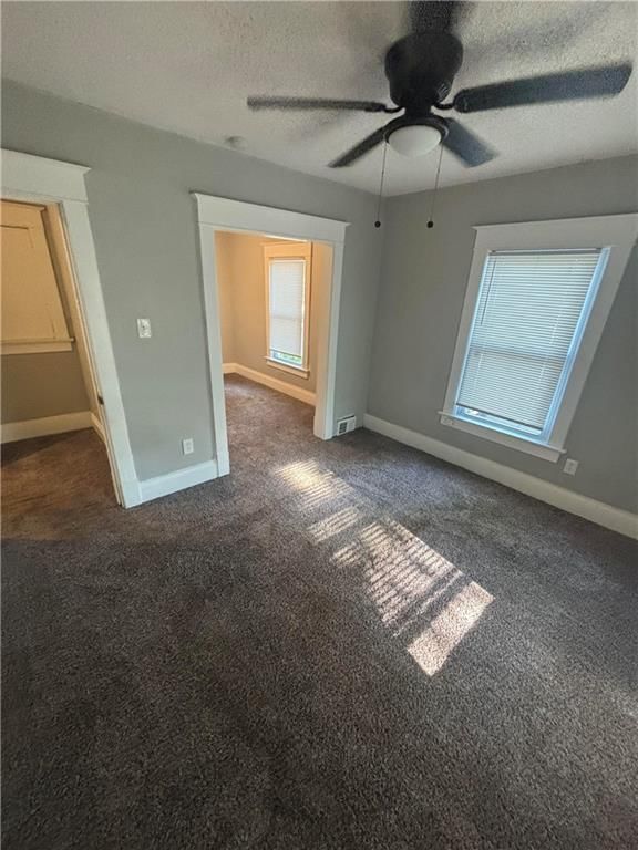 Photo 6 of 25, 3601 E 60th Street, Kansas City, MO 64130