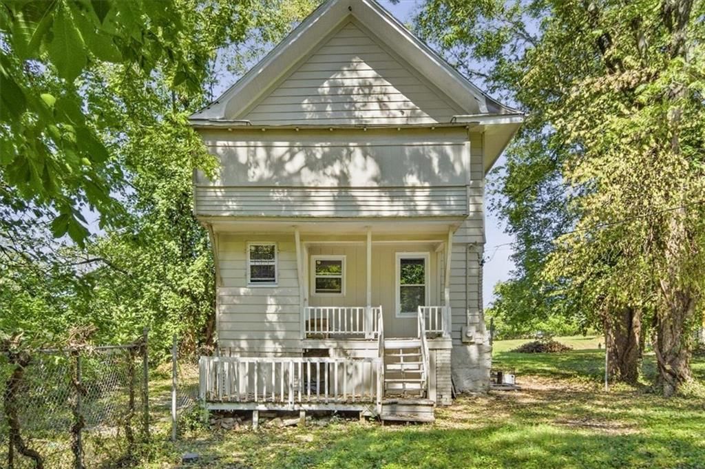 Photo 24 of 25 - 3601 E 60th Street, Kansas City, MO 64130