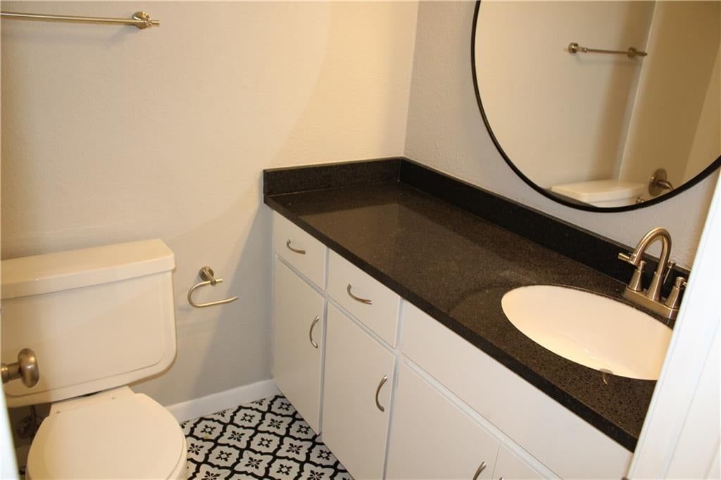 6216 Robinson Street — photo 11