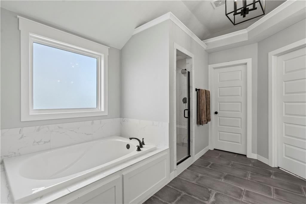 2111 NE 114TH Street — photo 25