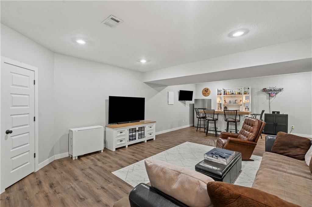 2111 NE 114TH Street — photo 37