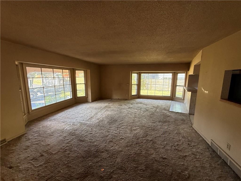 8727 W 104th Street — photo 2