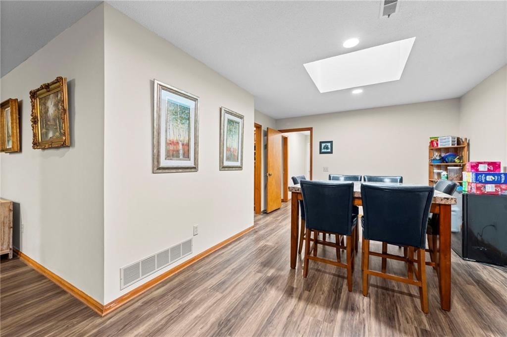 Photo 17 of 52 - 13619 Clementine Road, Smithville, MO 64089