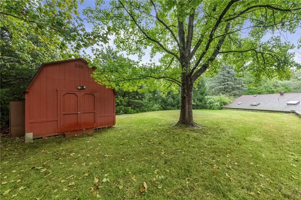 Photo 45 of 52 - 13619 Clementine Road, Smithville, MO 64089