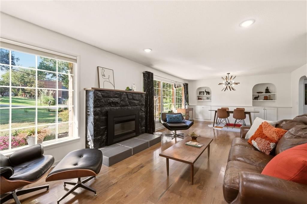 6004 NW Crystal Pool Drive — photo 5