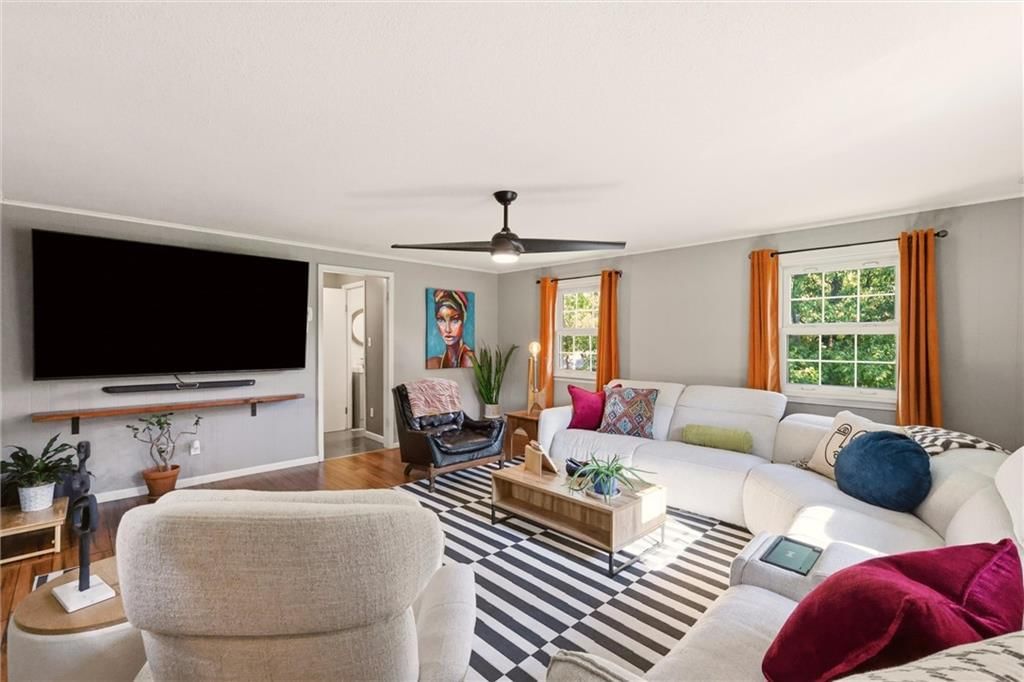6004 NW Crystal Pool Drive — photo 15