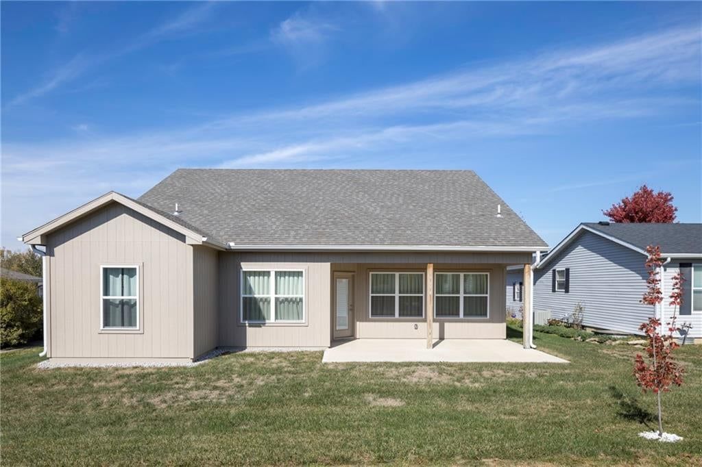413 NE Poplar Court — photo 28