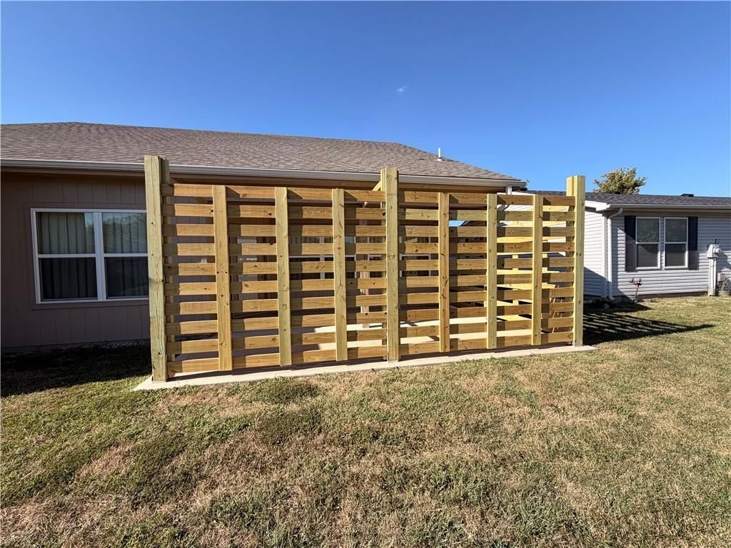 413 NE Poplar Court — photo 35