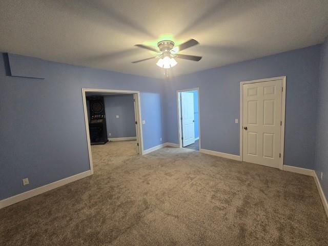 Photo 17 of 35 - 910 Sweet Cherry Place, Belton, MO 64012