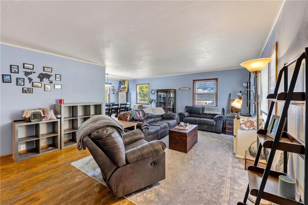 1004 NE 60th Street — photo 12