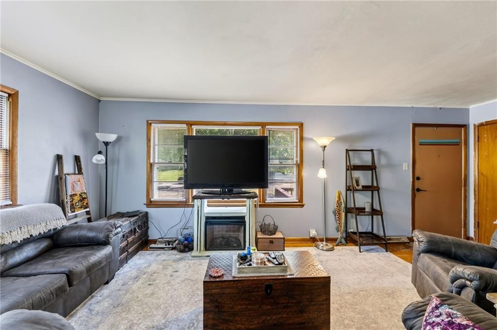 1004 NE 60th Street — photo 13