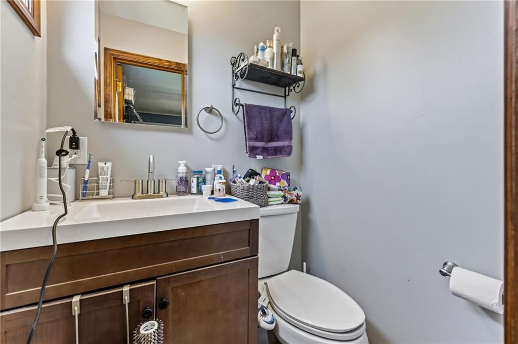 1004 NE 60th Street — photo 27