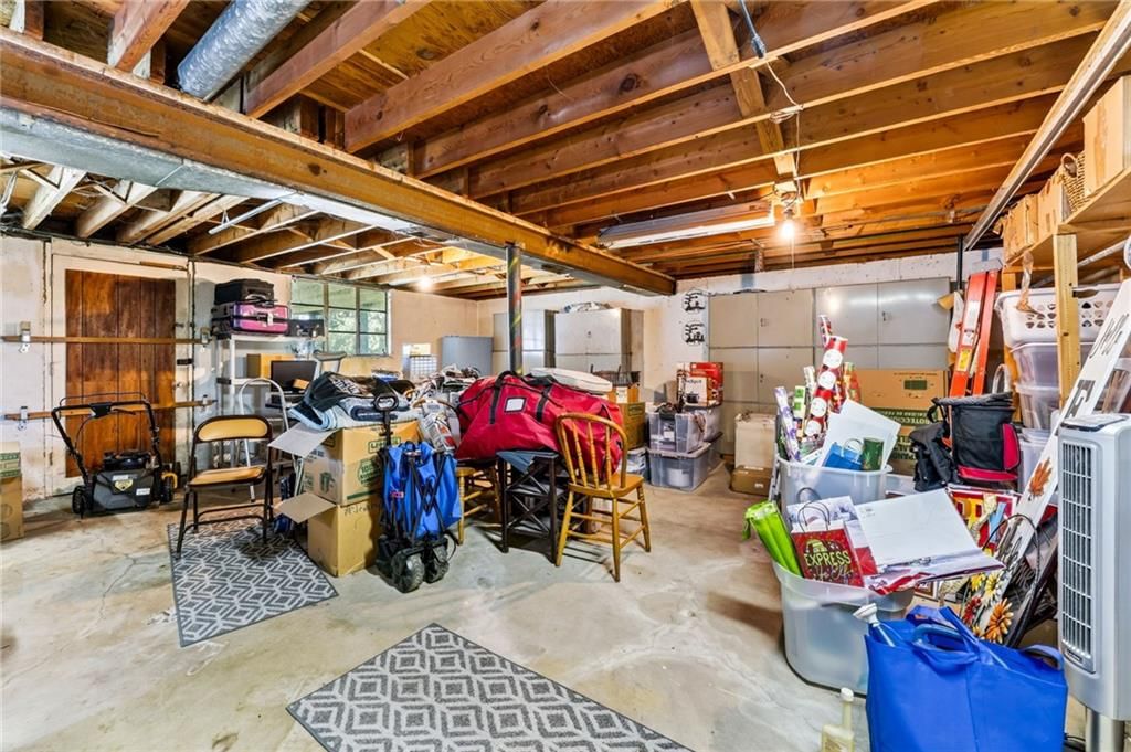 1004 NE 60th Street — photo 29