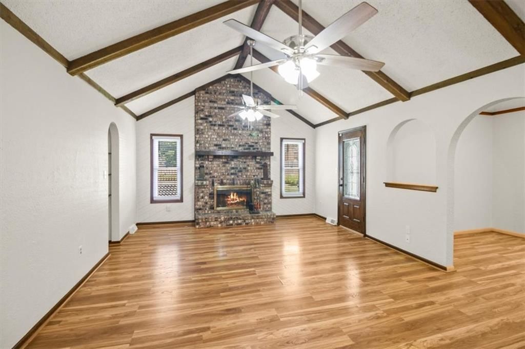 2413 Paris Drive — photo 4